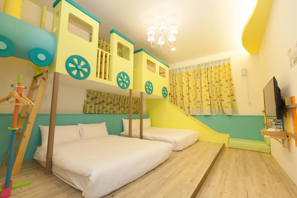 Dream Out Of Eggs And Children Apartment เมืองฮวาเหลียน ภายนอก รูปภาพ
